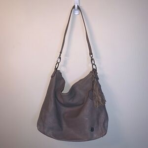 Poppy Barley Grey Leather Shoulder Bag